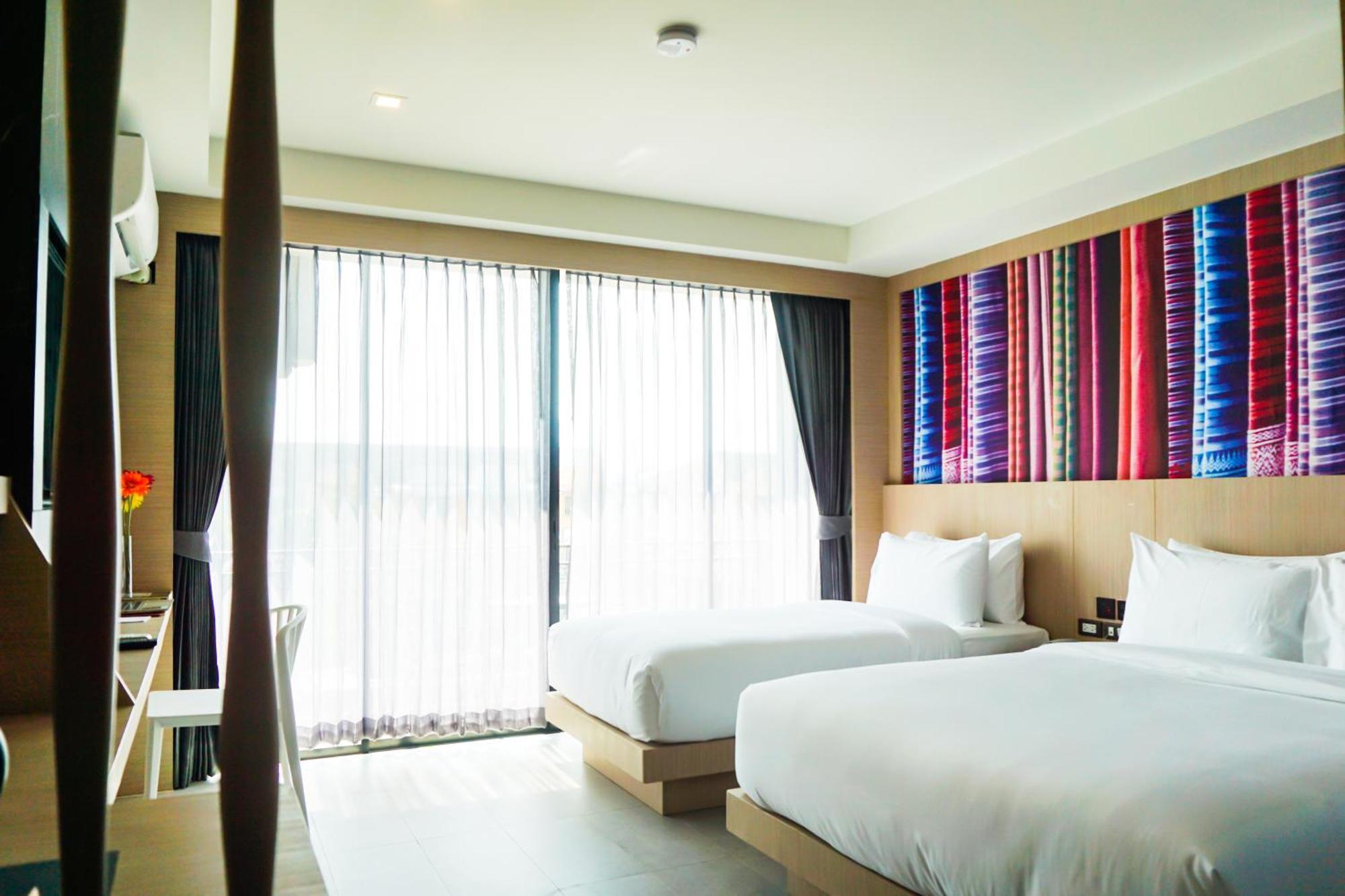 Glow Pattaya Exterior foto